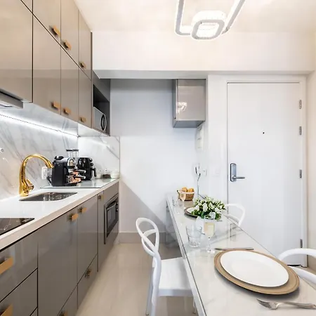 Rosemari'S Apartments 4 Studios Luxuosos 圣保罗 Exterior photo